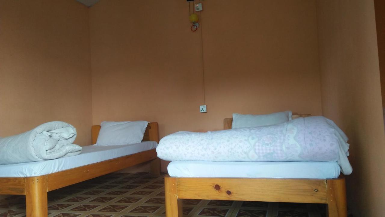 Peace Guesthouse Cottage Pokhara Eksteriør billede