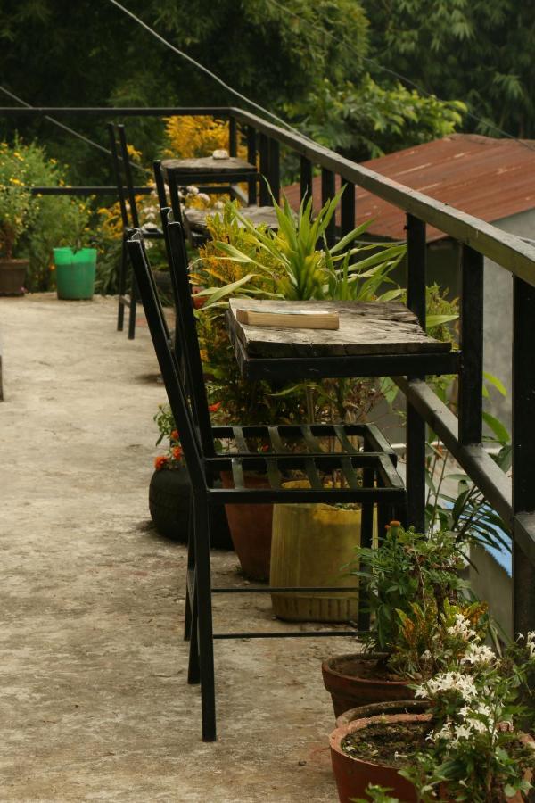 Peace Guesthouse Cottage Pokhara Eksteriør billede
