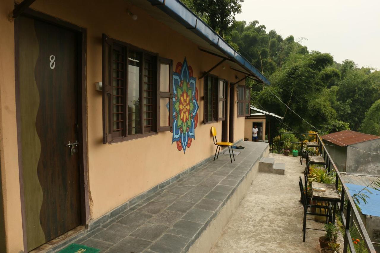 Peace Guesthouse Cottage Pokhara Eksteriør billede